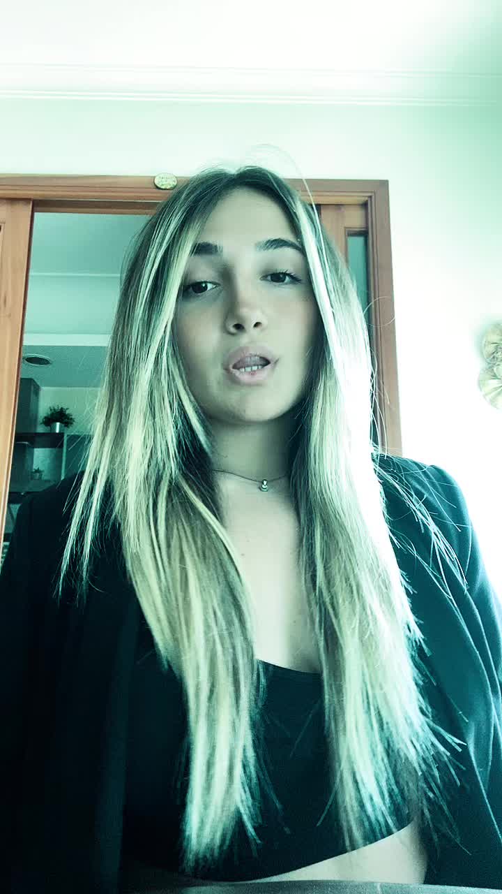 @𝕮𝖑𝖆𝖚𝖉𝖎𝖆 𝟓 ⭐️