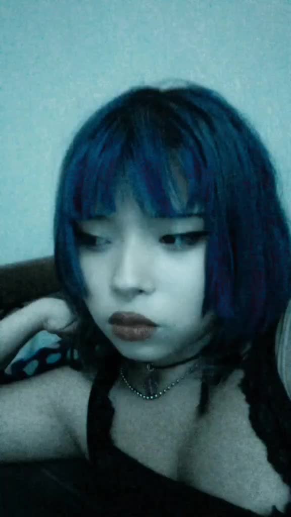 @zoezoezoe