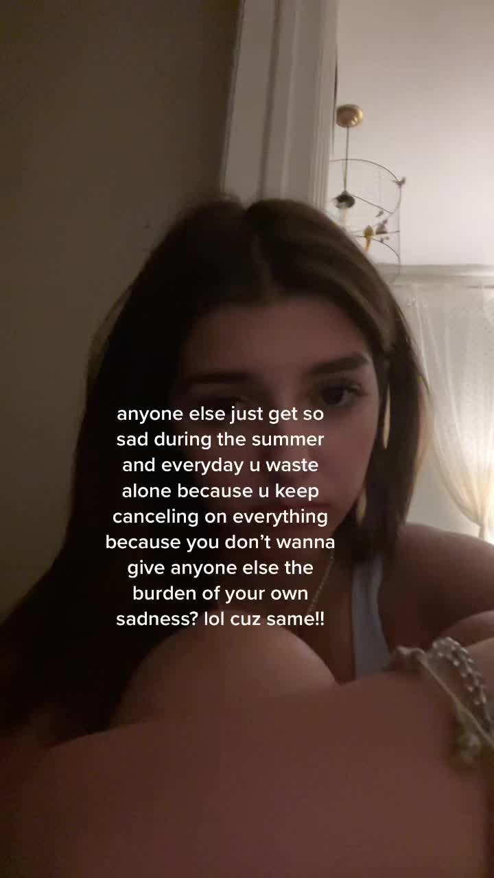 @🙇&zwj;♀️