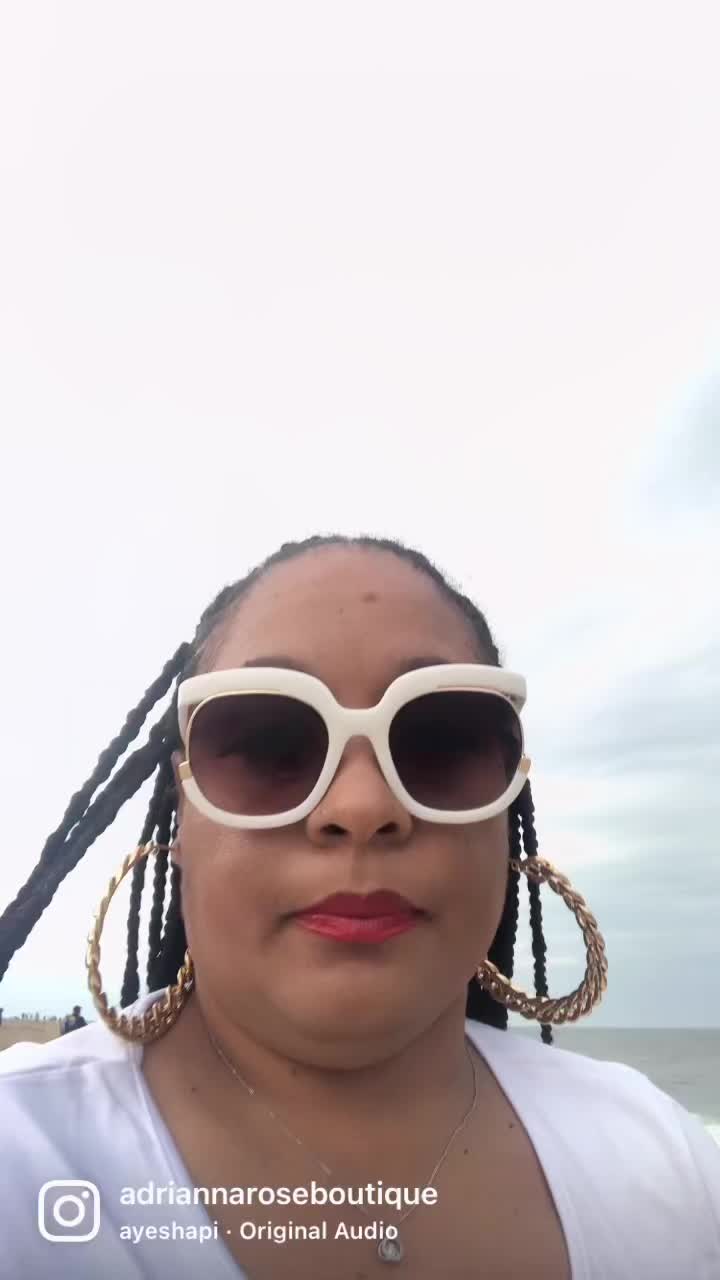 @adriannaroseboutique