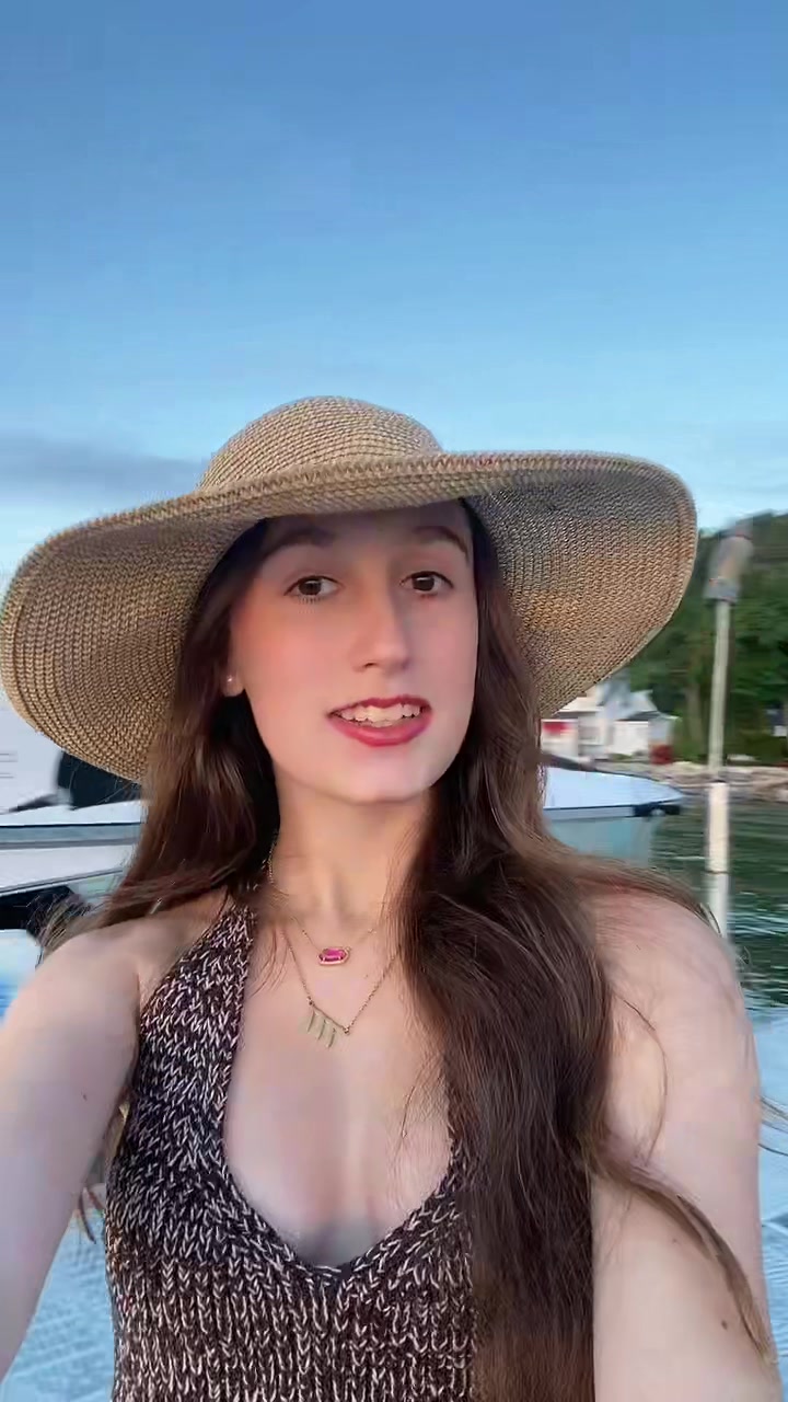@laurenemartino