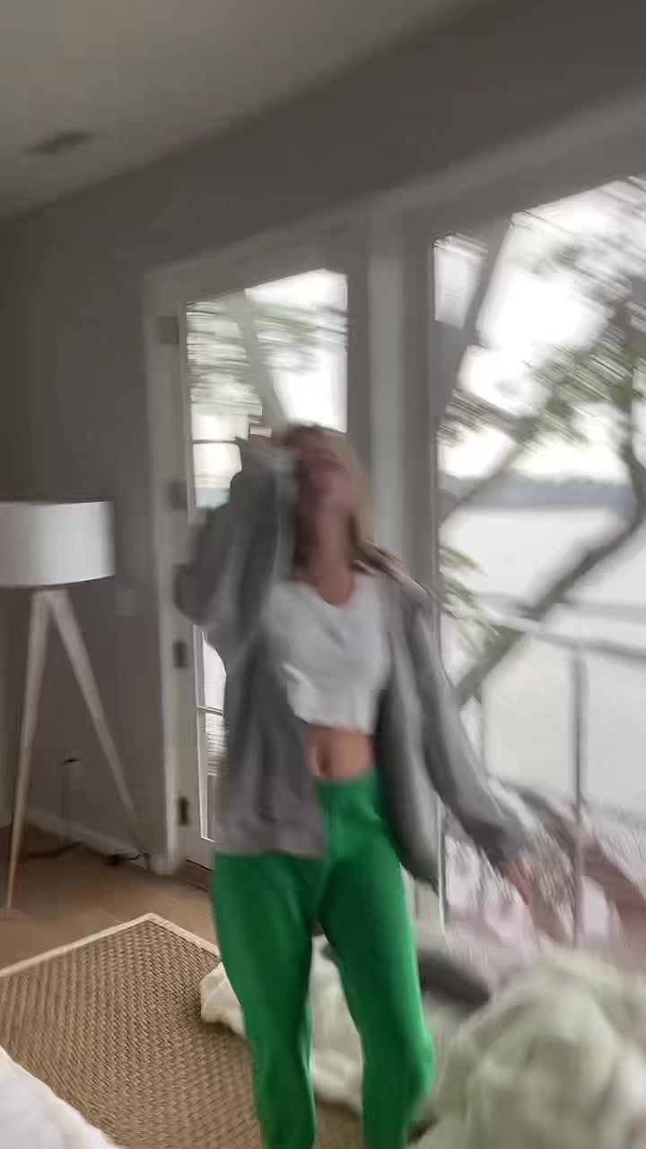 @tyra🥂💋🍒