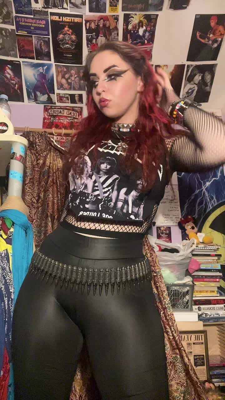 @Lily _Cooze_Xx