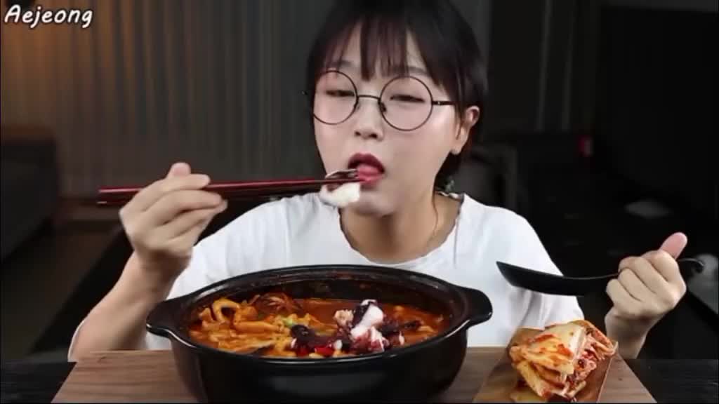 @n.