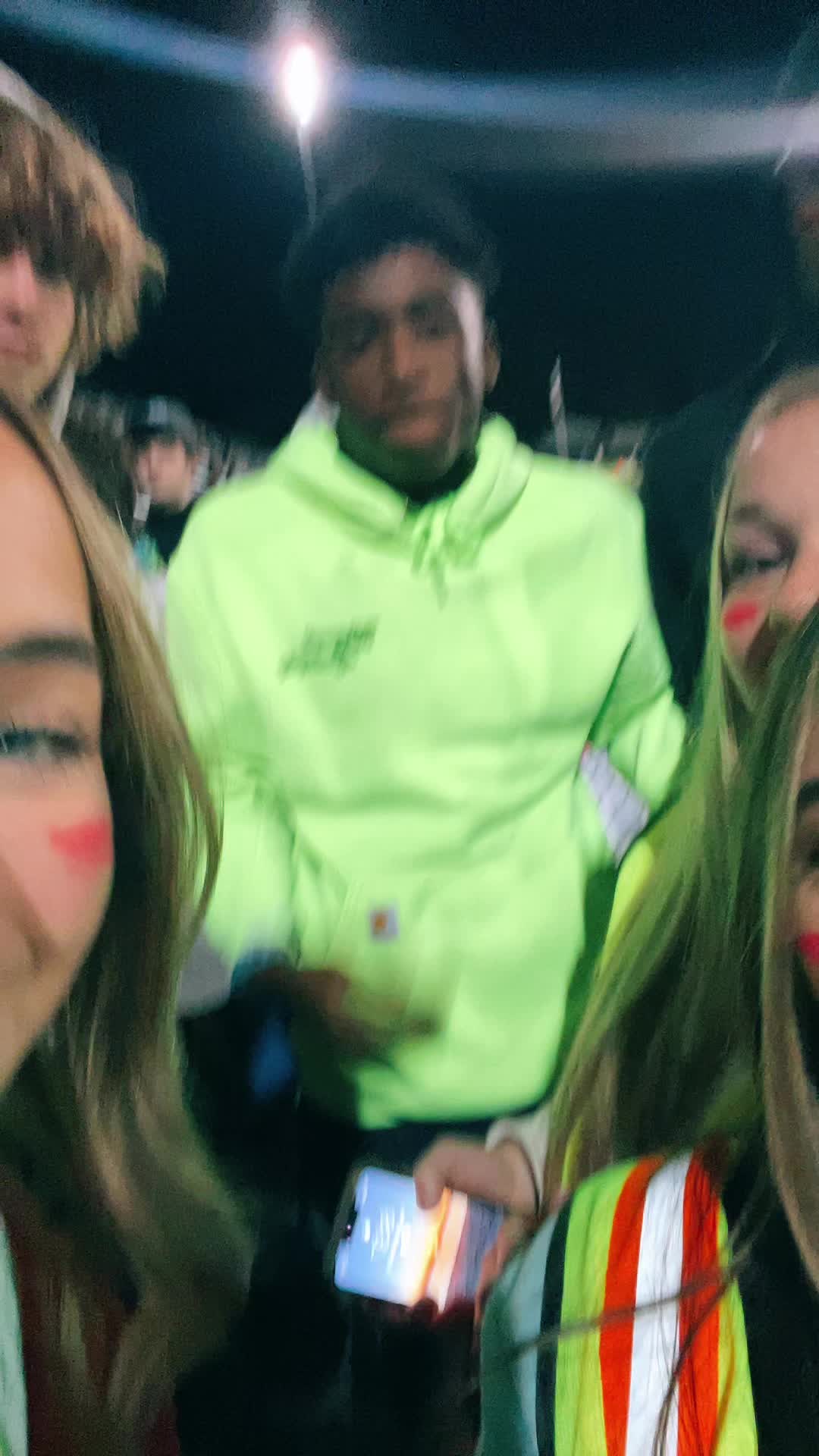 @ella