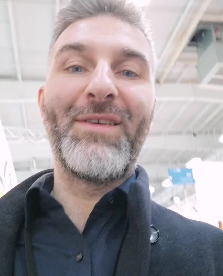 @Albin Lo&aacute;n