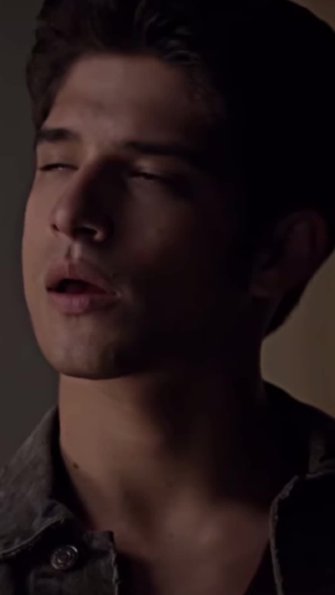 @Hi