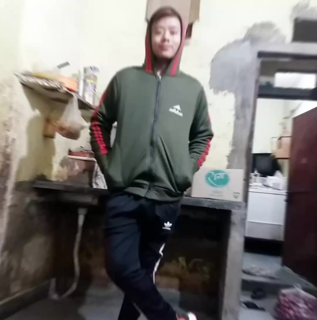 @dsktmdsktm