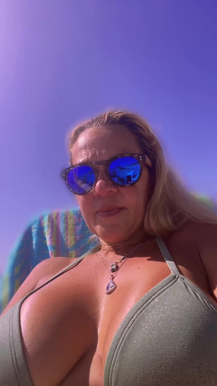 @Meli6464