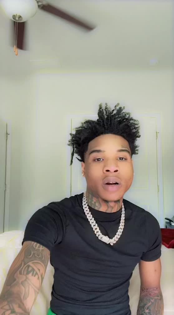 @WRONG1
