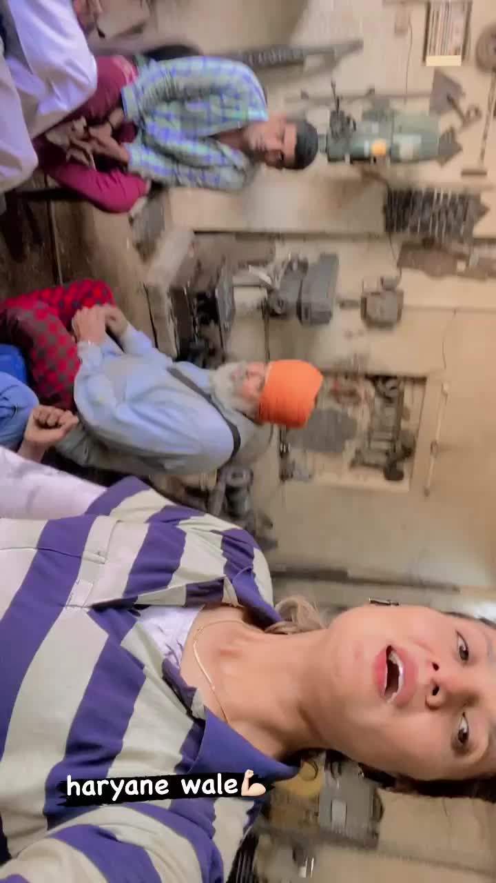 @brown_kudi_welder_girl