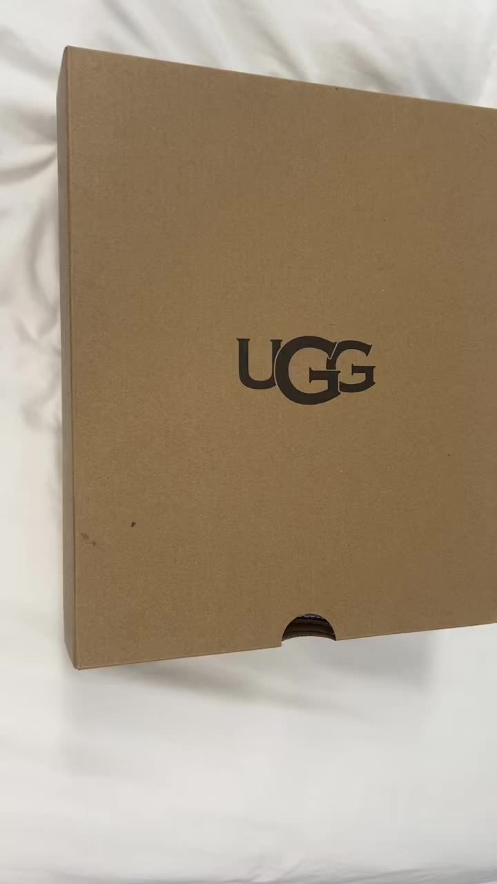 @uggs>>>