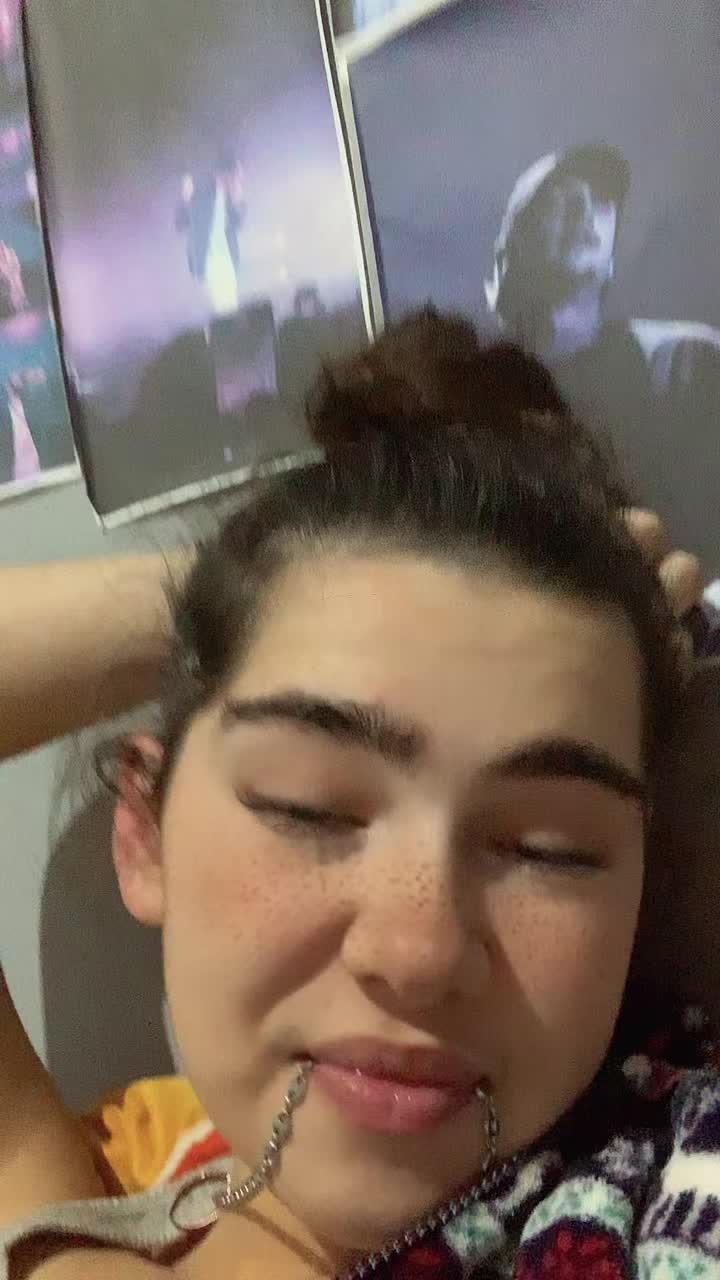 @S&eacute;r&eacute;na 🐺