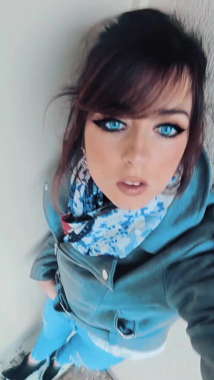 @💋🩵P&eacute;n&eacute;lope🧡💋