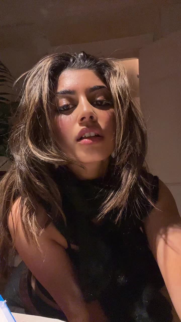 @riya <3
