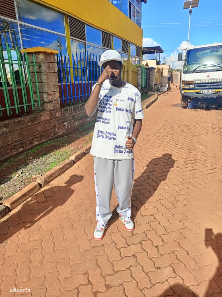 @WAILER👑🇰🇪