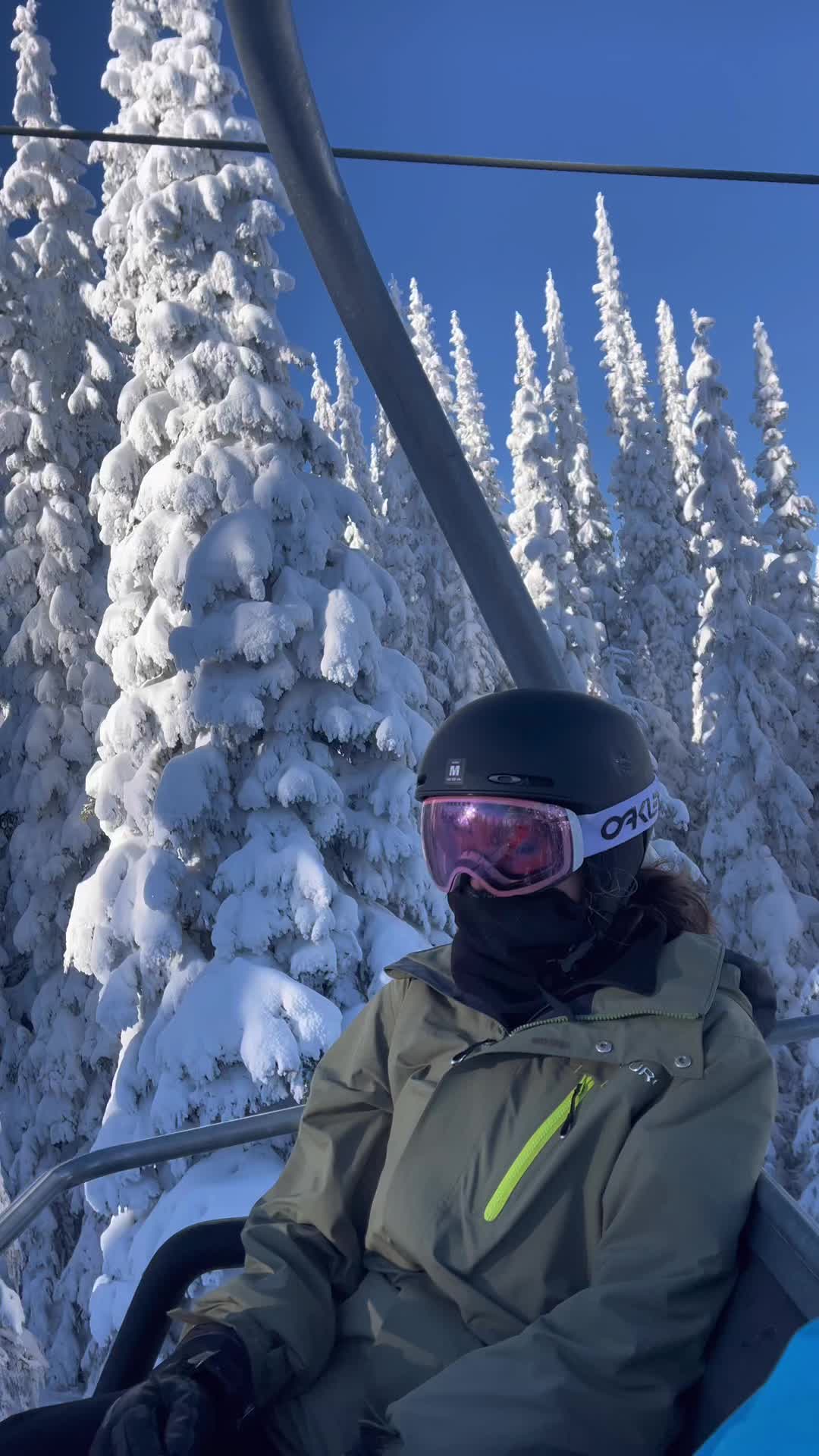 @Sun peaks skiing 🤙