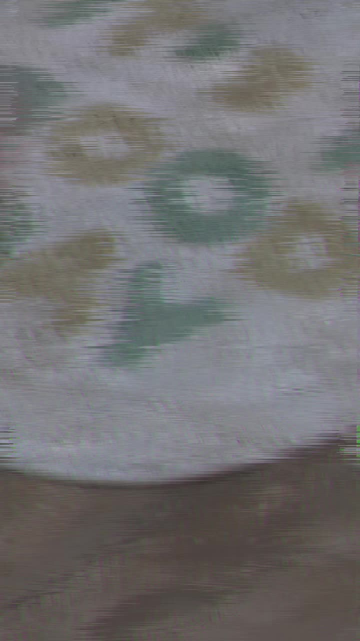 @Luciba3