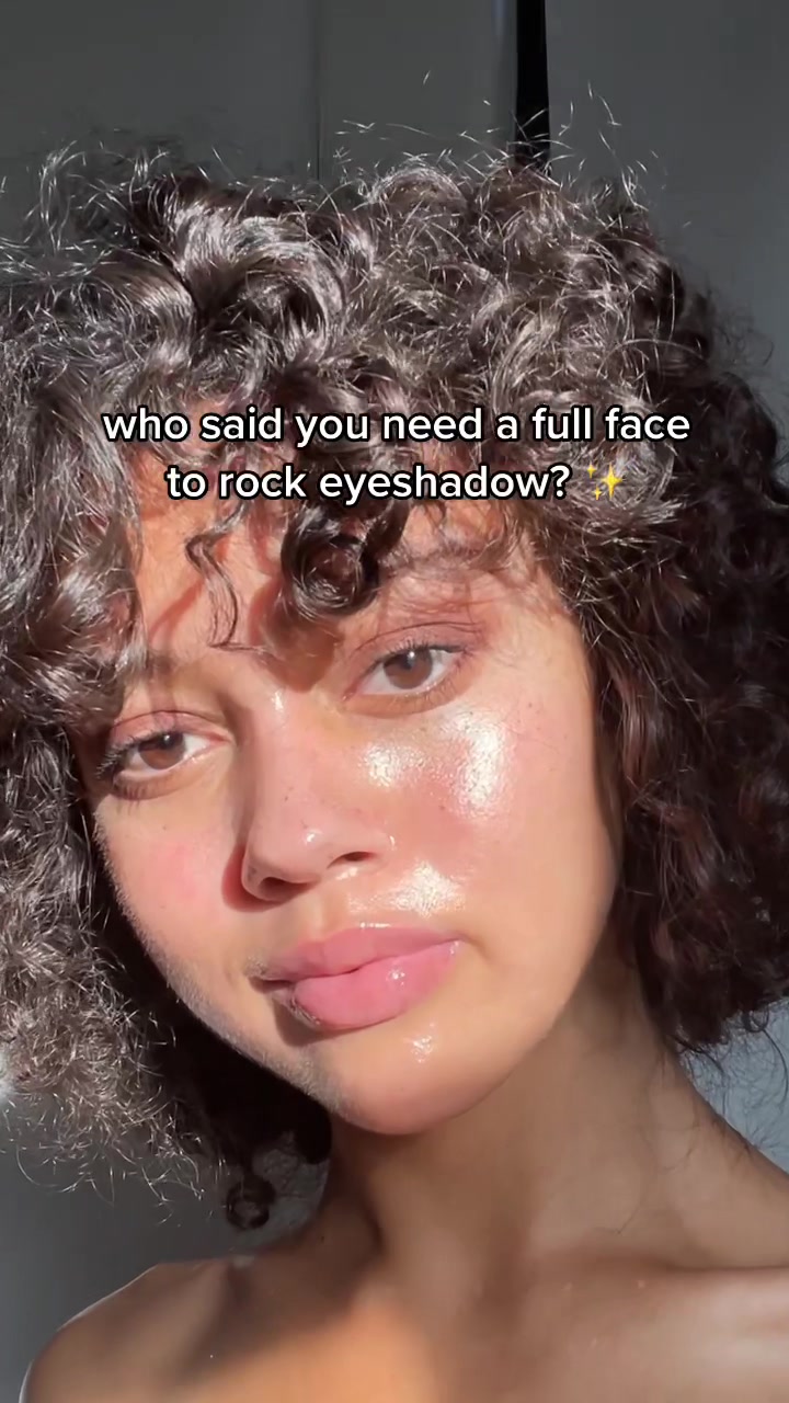 @Melodie | All Things Skincare