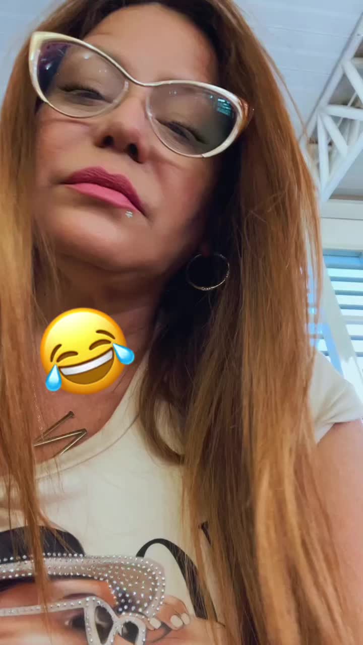 @Hanna 🐈 &amp; Mayrie 👱&zwj;♀️