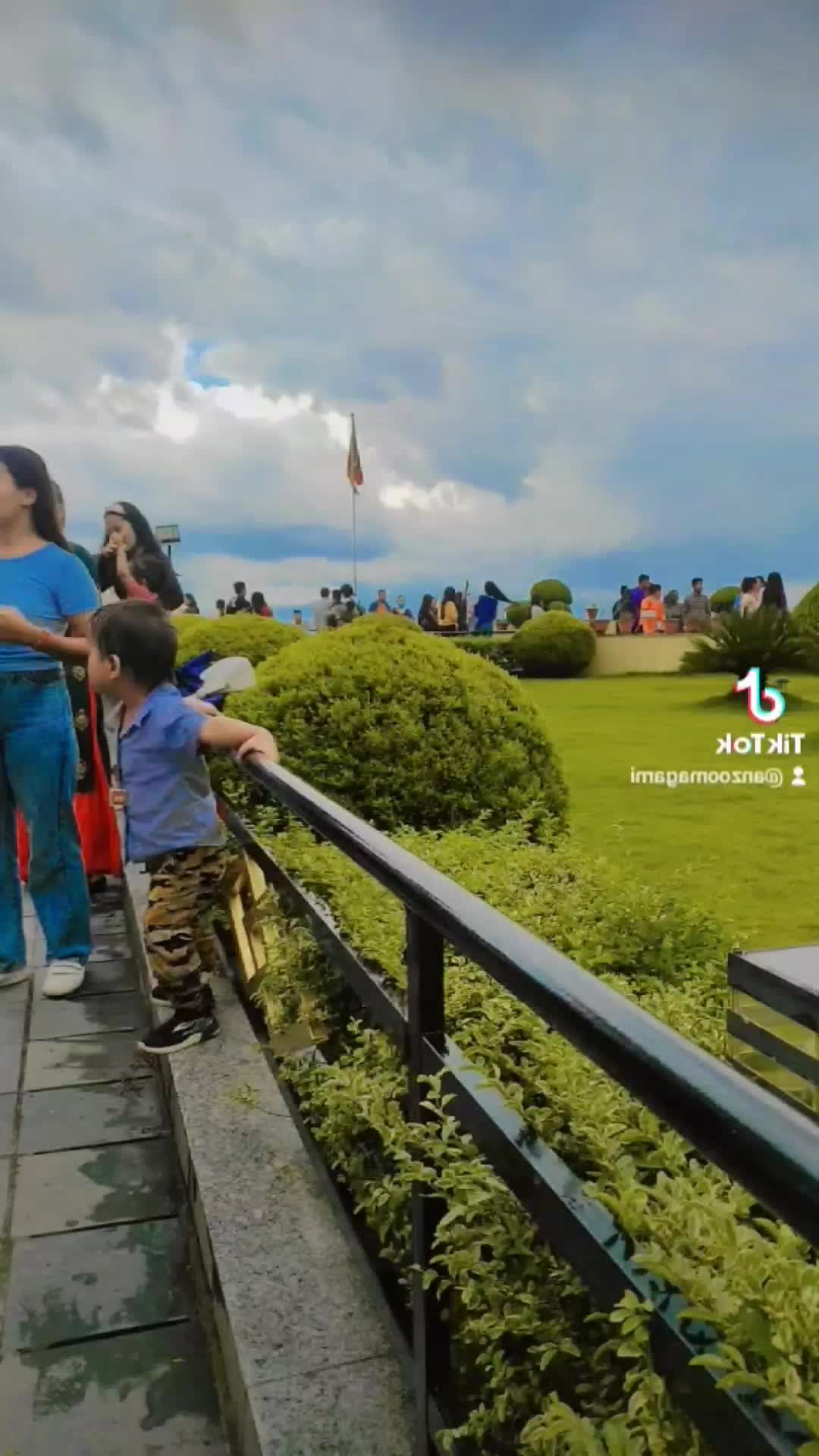 @𝐀𝐧𝐳𝐨𝐨 𝐌𝐚𝐠𝐚𝐫𝐧𝐢