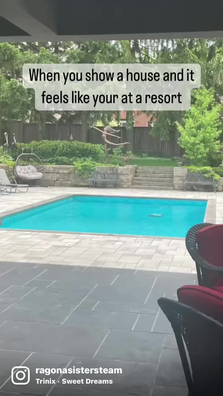 @RagonaSisters