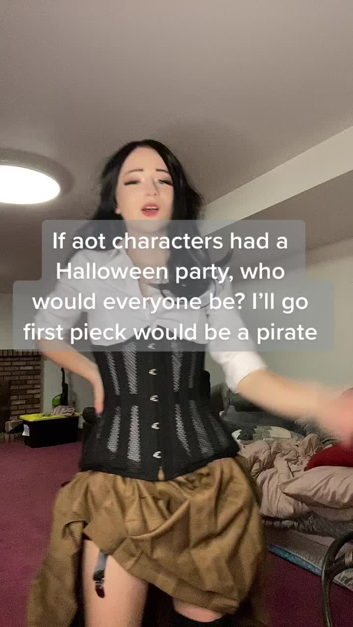@Goldencosplayz