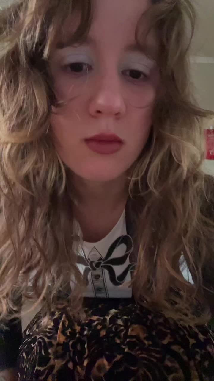 @Sophie99