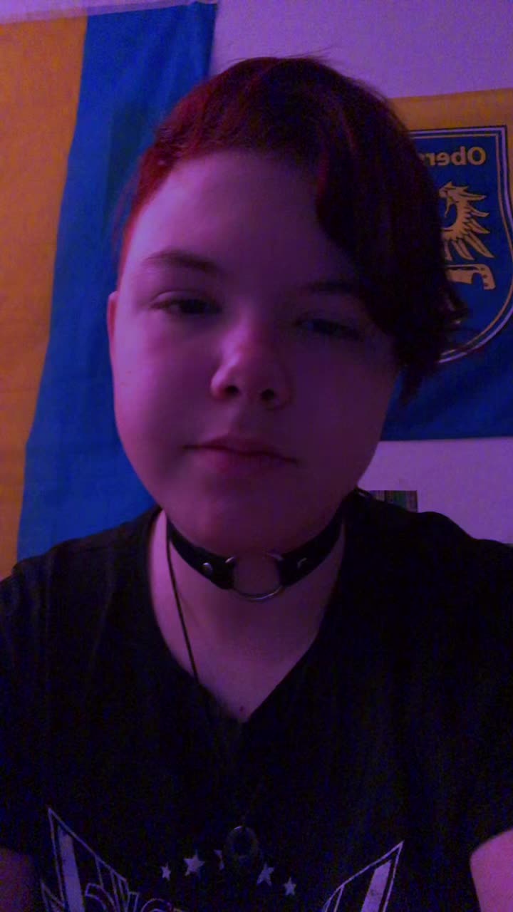 @Emo Girl 🖤⛓️