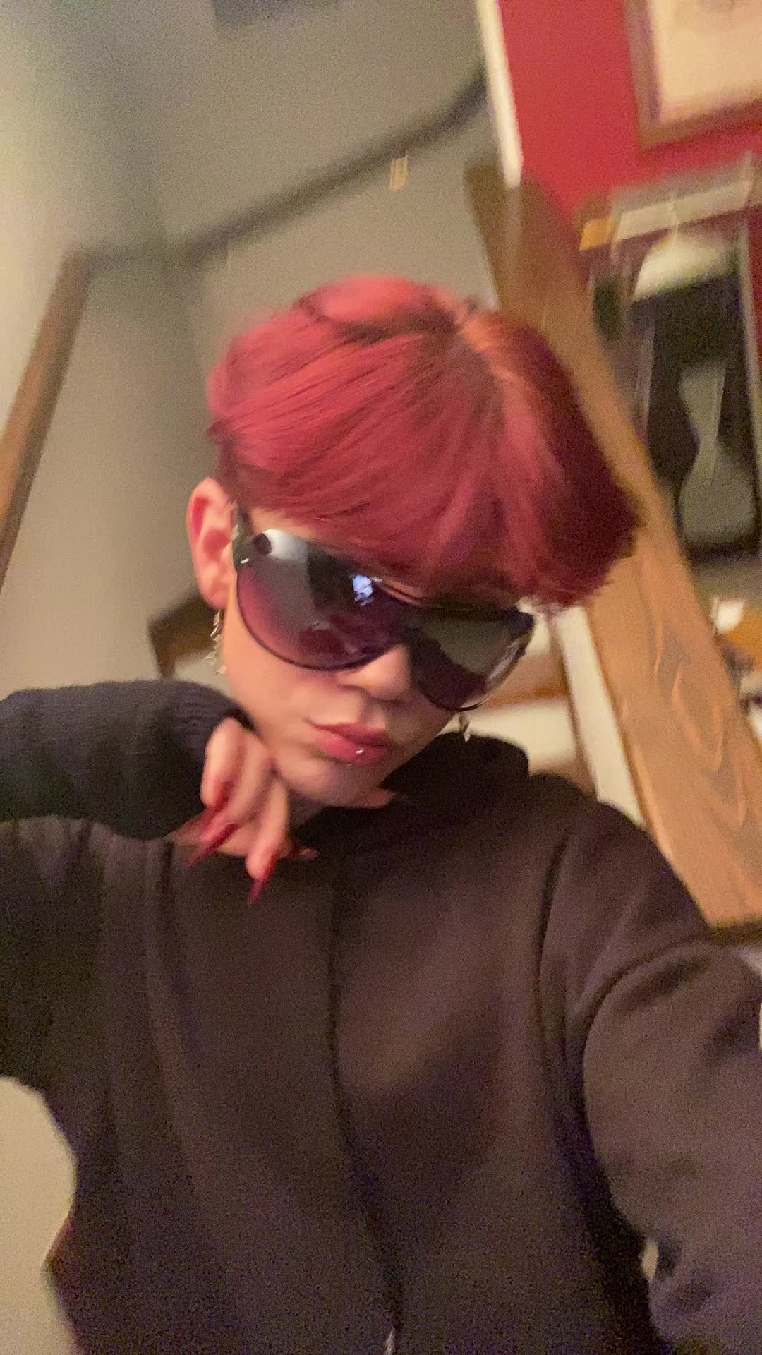 @🍇