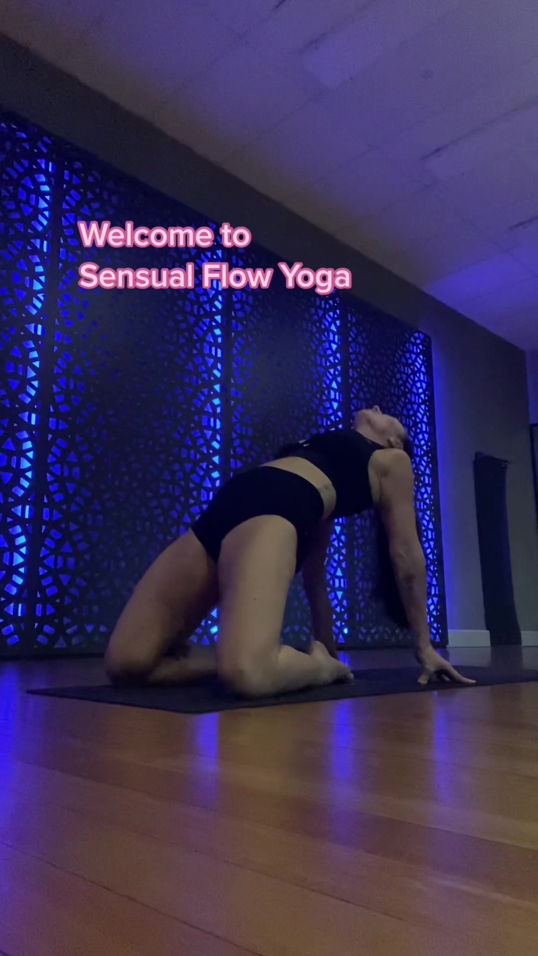 @sensual.flow.yoga
