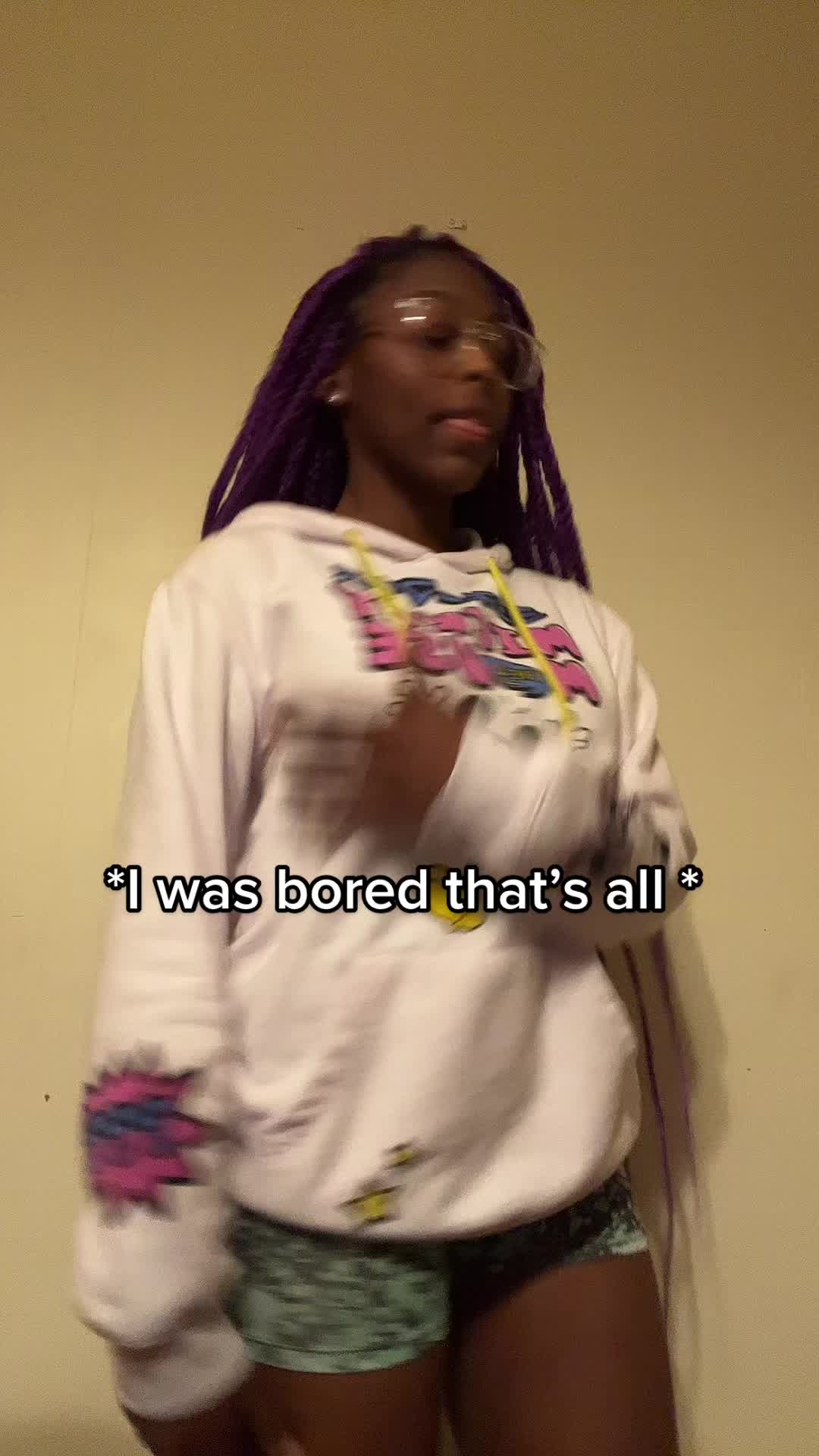@TherealL&oslash; J&uacute;vi&euml;