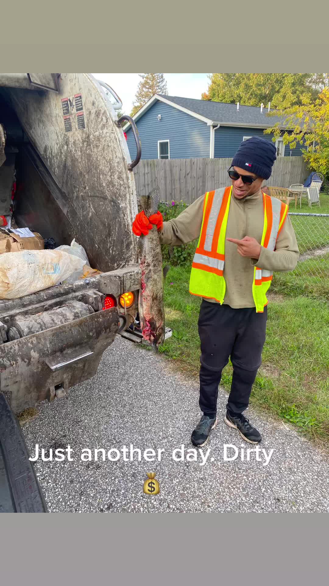 @The Trash Channel 😷