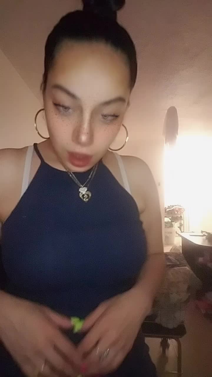 @Chrystal