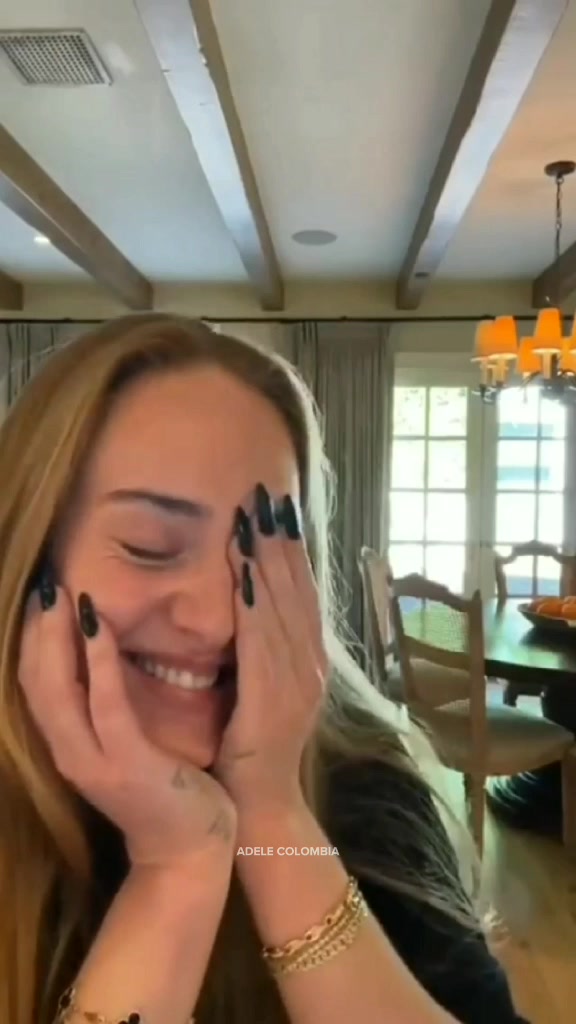 @Adele Colombia