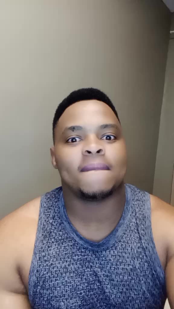@Sphesh_17_Thusi