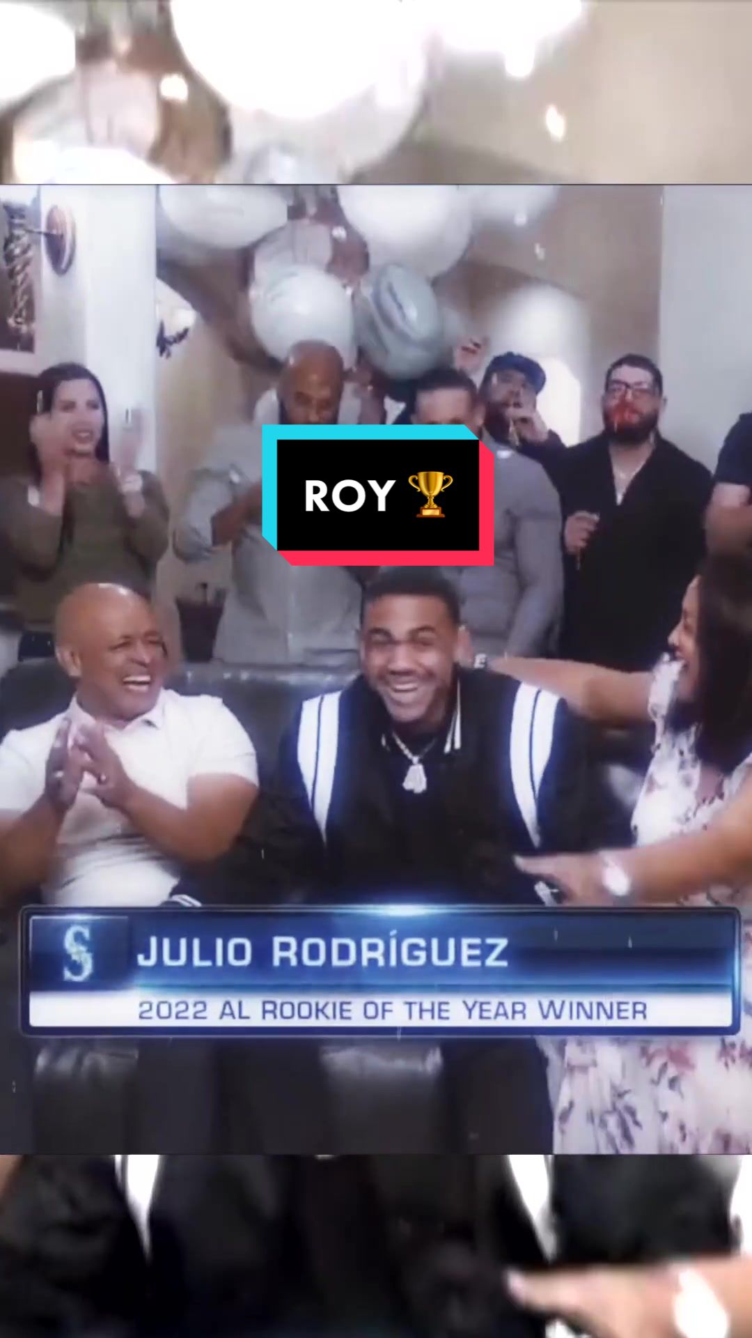 @Julio Rodriguez 🇩🇴