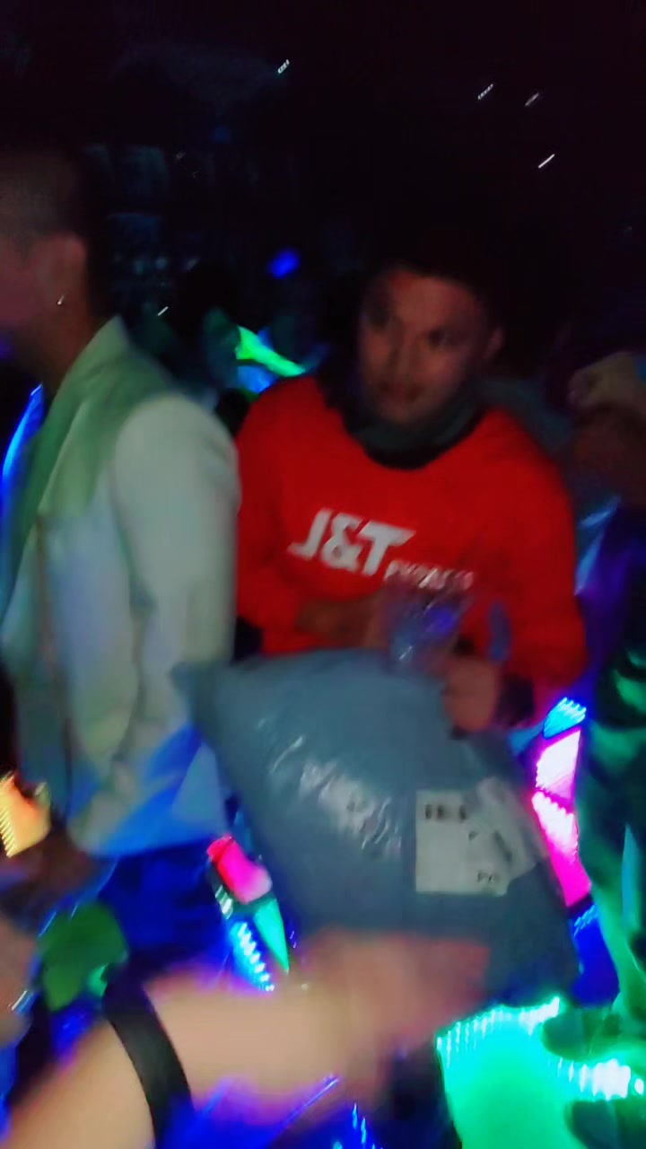@lrnclm