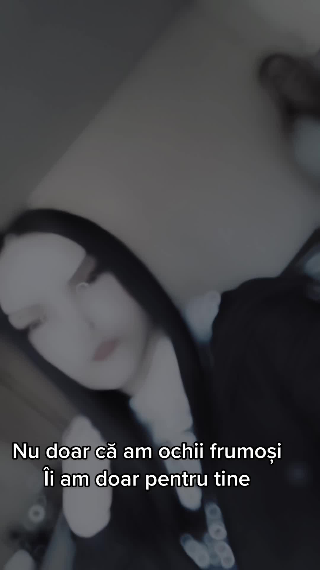 @mihaaaa_