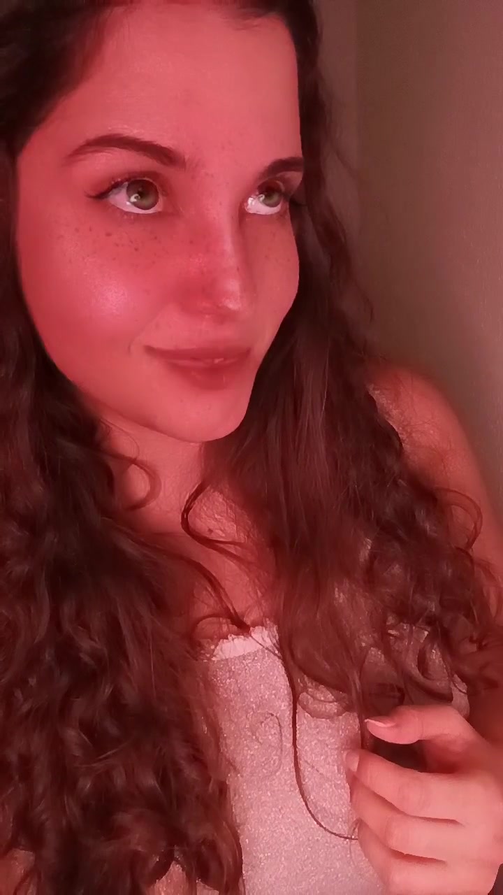 @Neniel