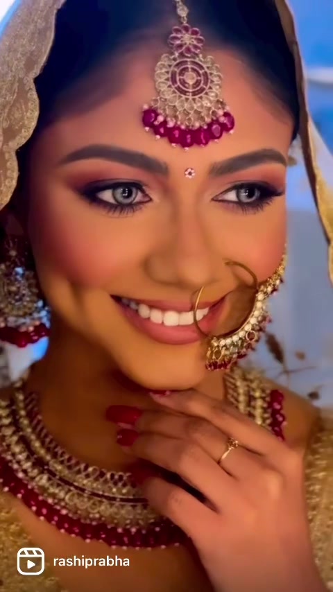 @ceylonbrides.com