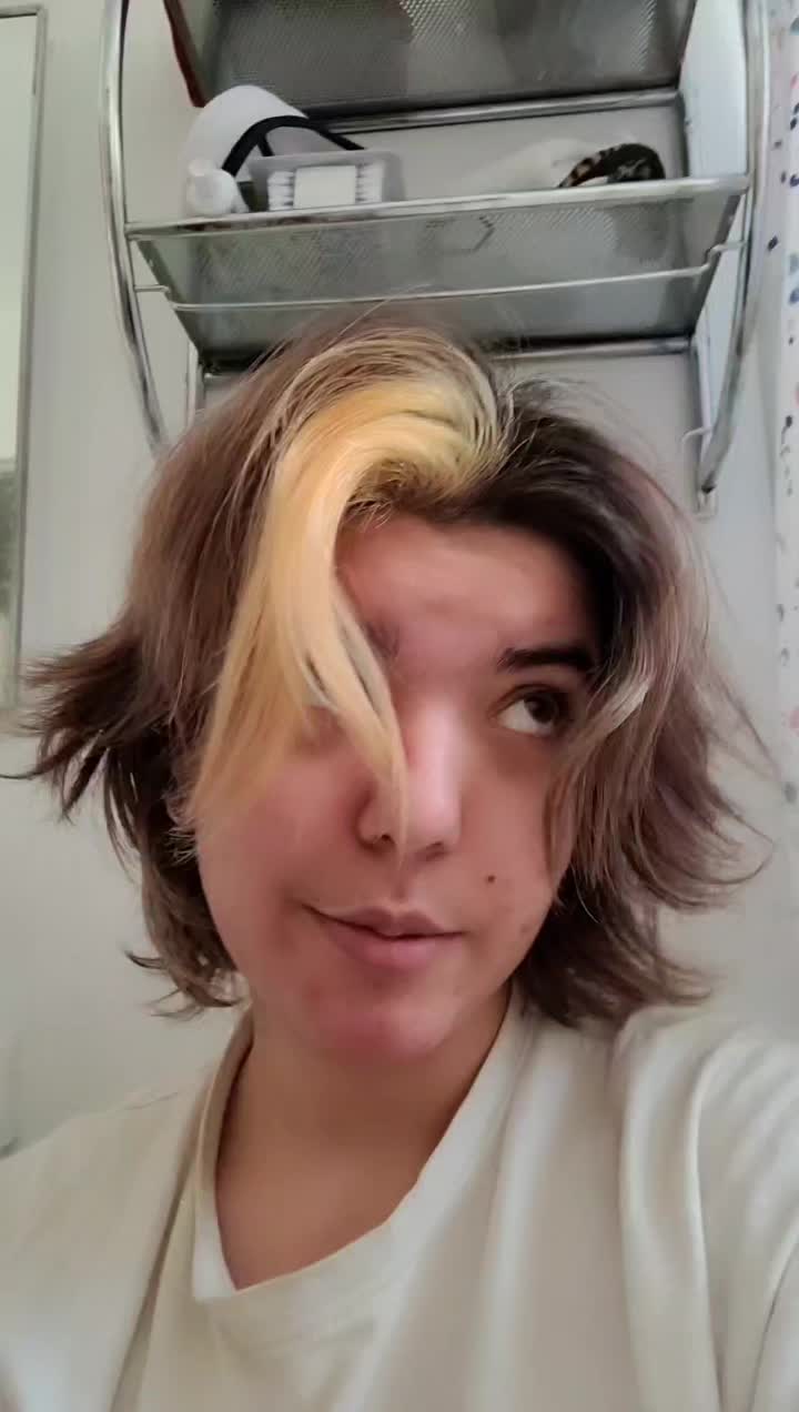 @Isabella