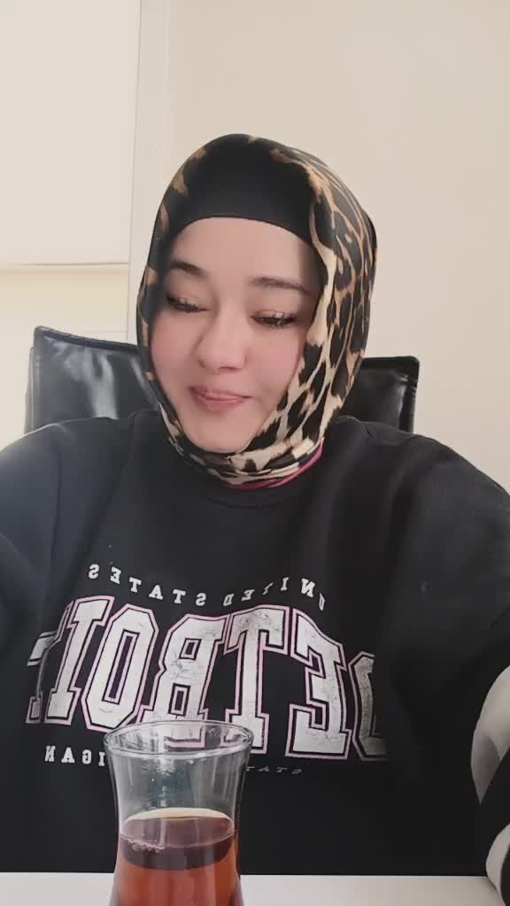 @z&uuml;beyde&ouml;zcan