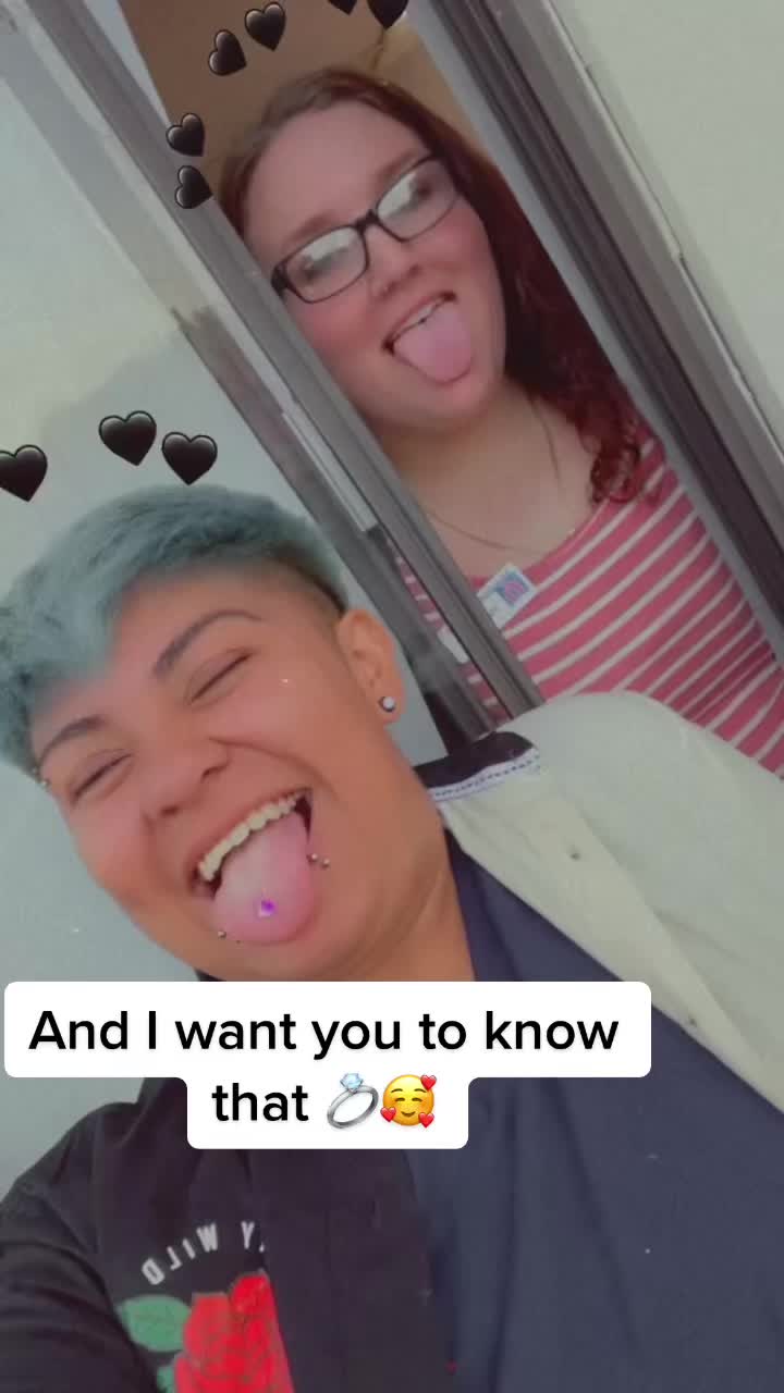 @Esmeralda Alonso 🏳️&zwj;🌈♌️