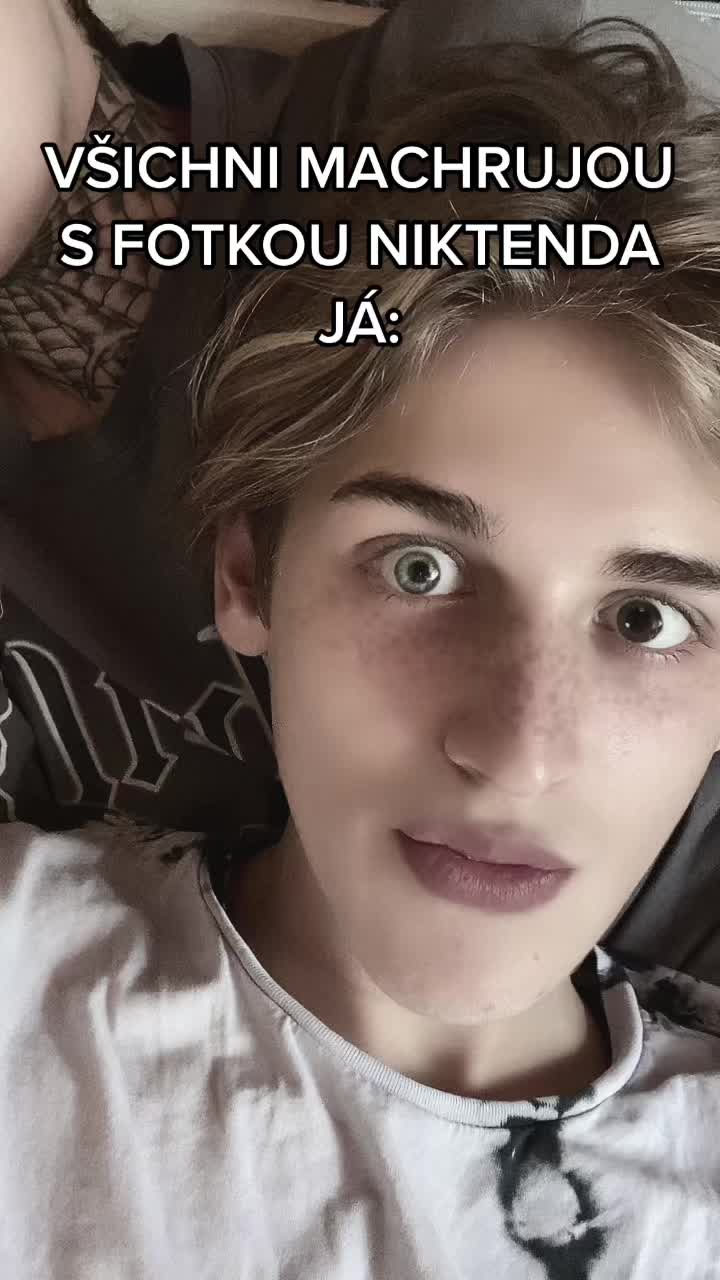 @M&iacute;&scaron;a Syno