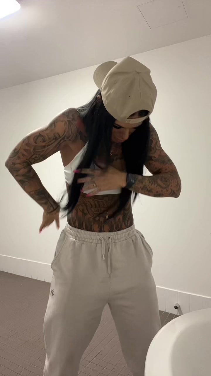 @𝚁&ensp;𝙸&ensp;𝚁&ensp;𝙸&ensp;💎