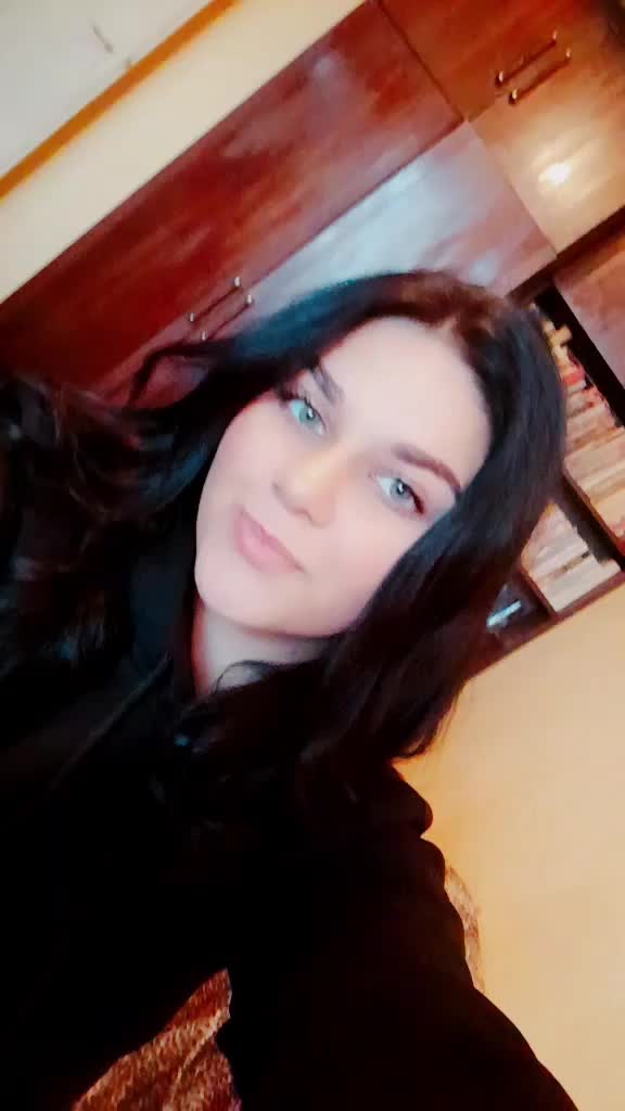 @😍V😻