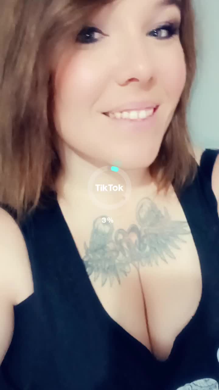 @EatHerChips