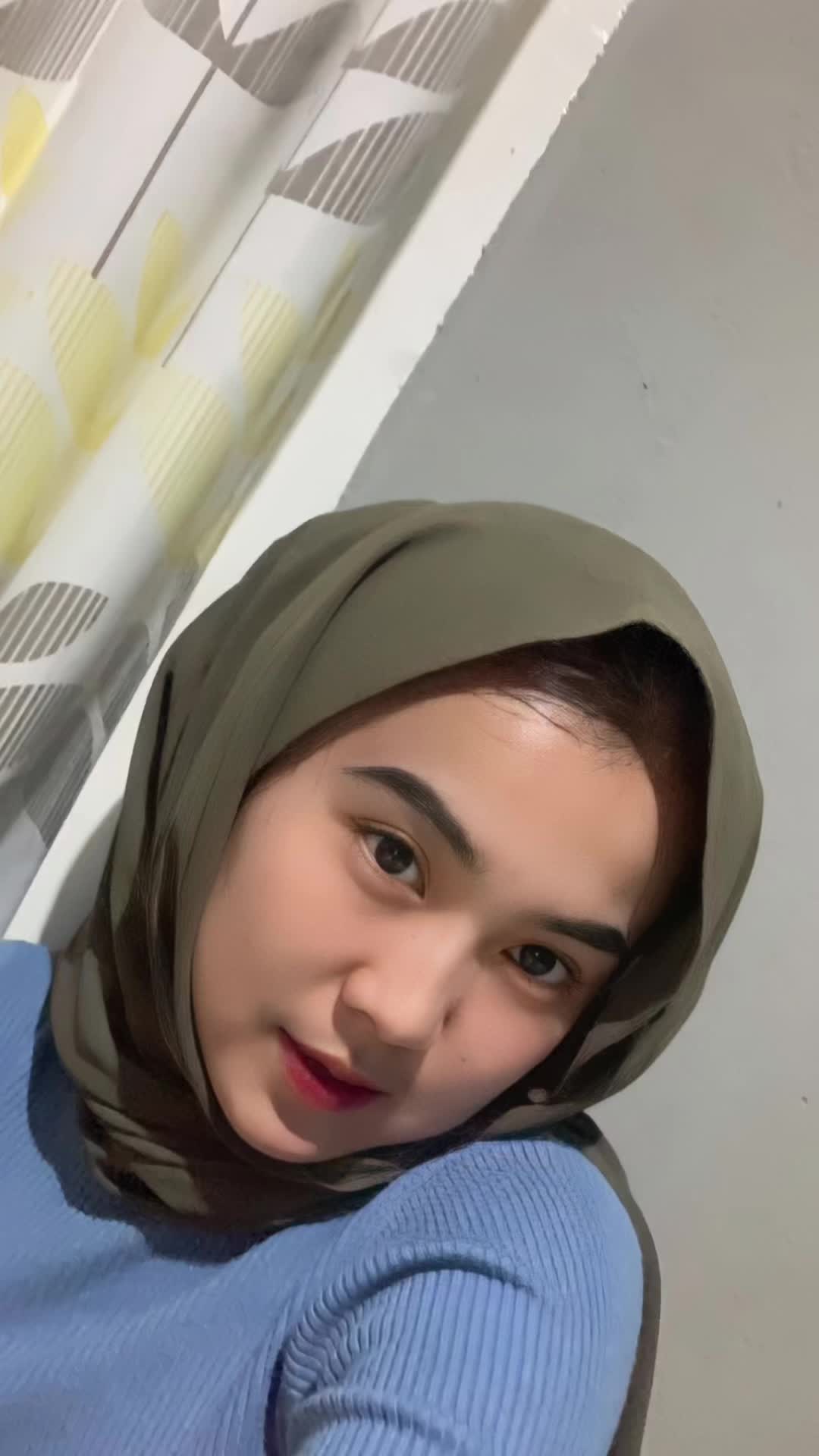 @🦋