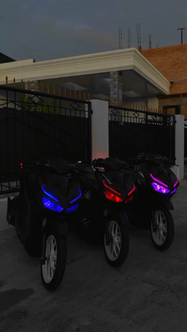 @𝙑𝘼𝙕𝙀𝙇🖤